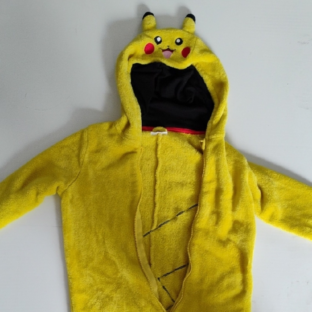 Yellow and Black Superhero Costume with Hood